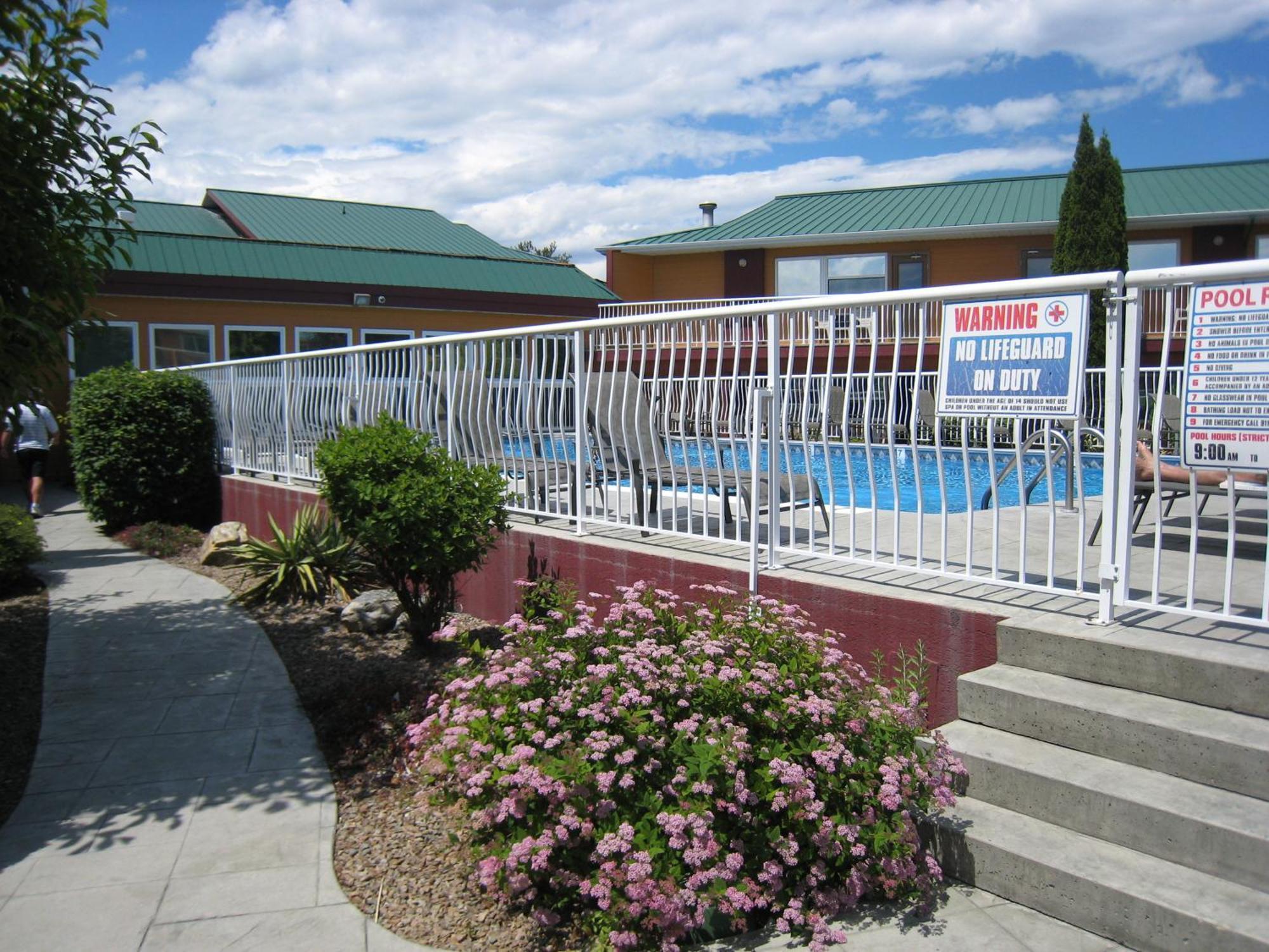 Days Inn By Wyndham Penticton Conference Centre Εξωτερικό φωτογραφία